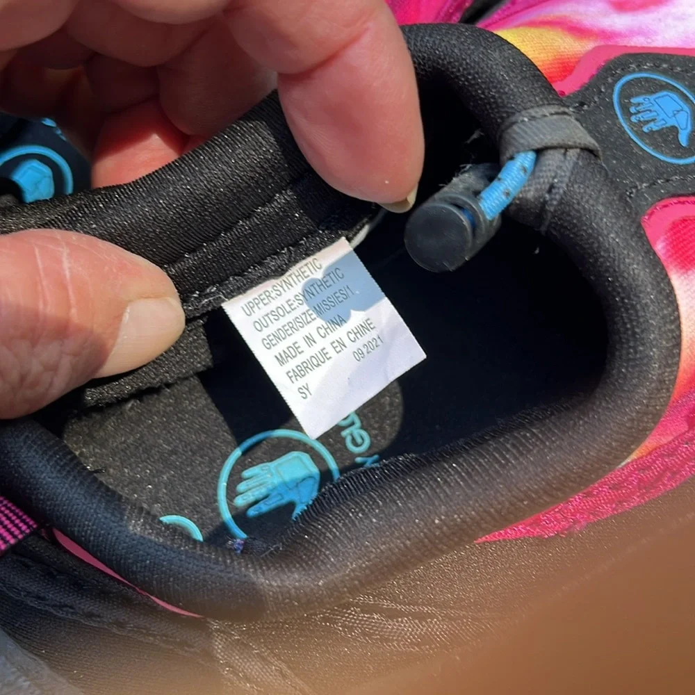 Body glove water shoes